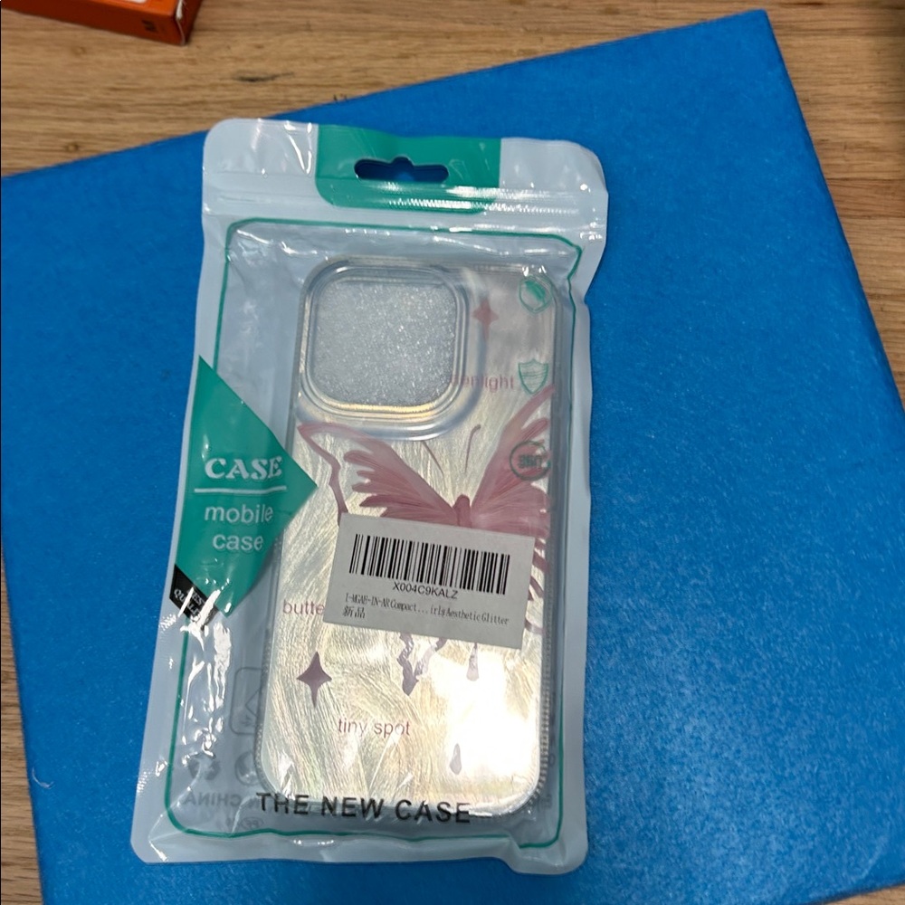 Butterfly Design Mobile Case - Pink - Picture 4 of 4